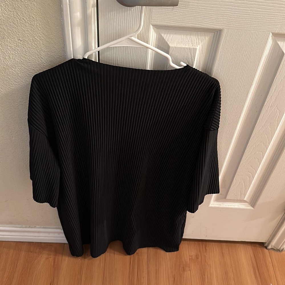 Blue shirt, 100% polyester, - Picture 2 of 2